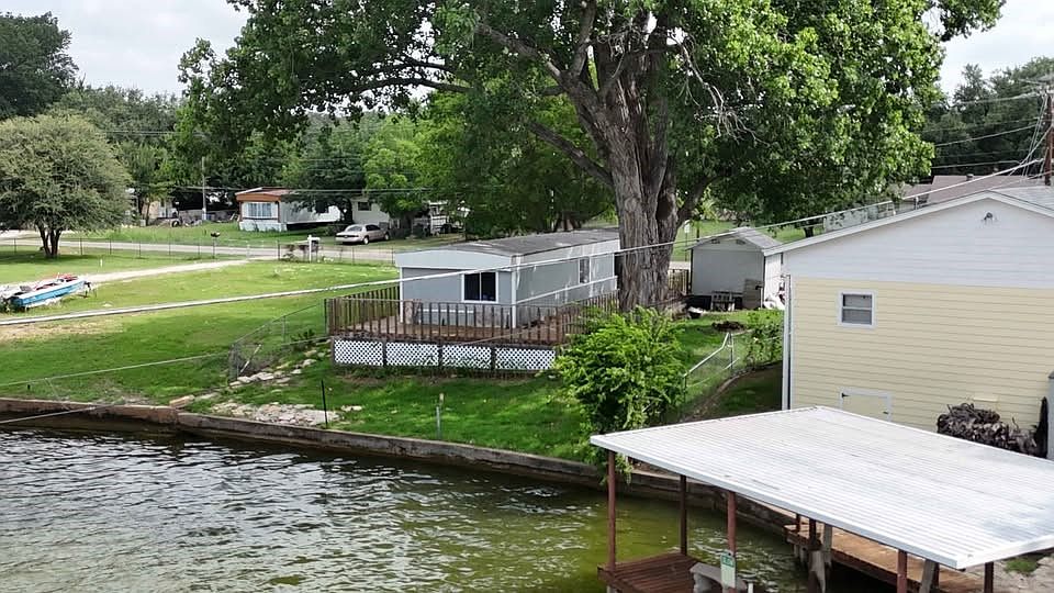 1st image of 3903 Montgomery Dr