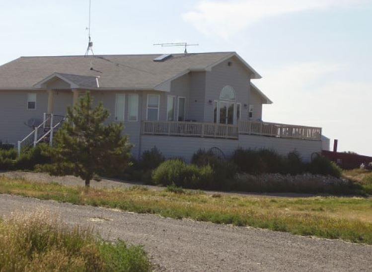 2nd image of 585 Dry Forks Rd