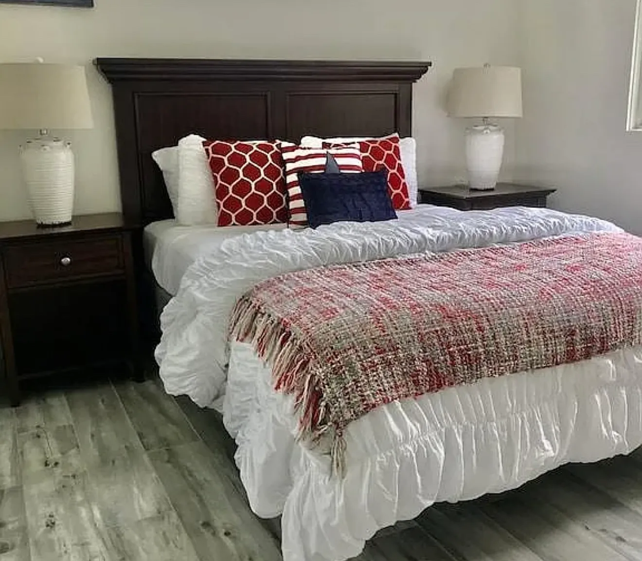 2 bed, 950 sqft, $2,595 — Photo 4