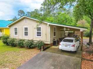 1032 Ridgewood Dr, Lillian, AL 36549