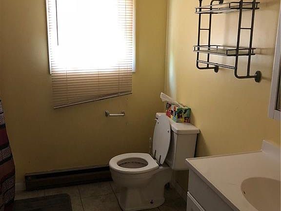 5th image of 1805 Hannibal St