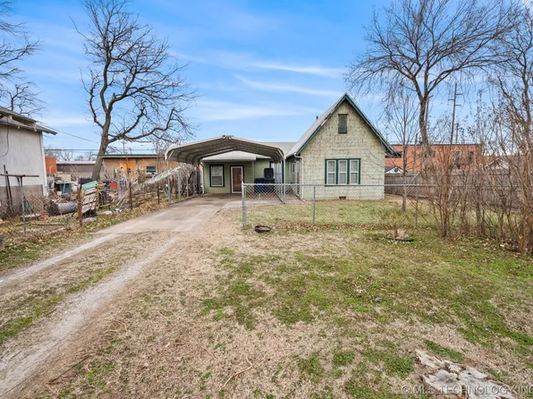 1212 S Lewis Pl, Tulsa, OK 74104