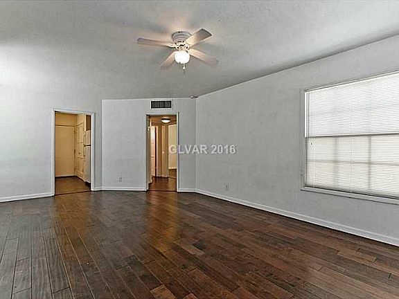 5th image of 1065 Franklin Ave