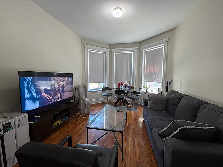 5 Walbridge St #7 — Photo 1