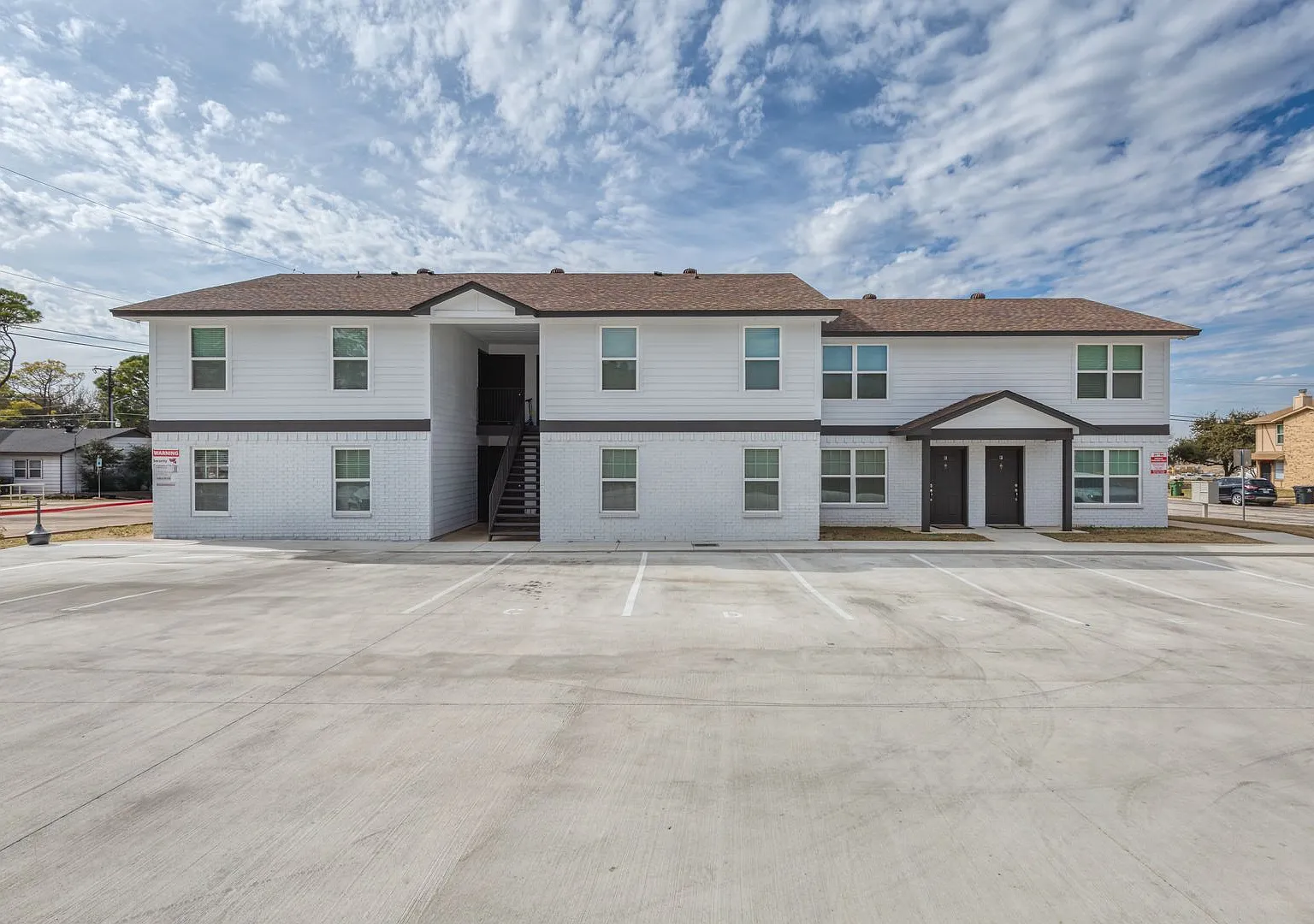 2016 Paisley Dr Unit E, Arlington, TX 76015 — Photo 1