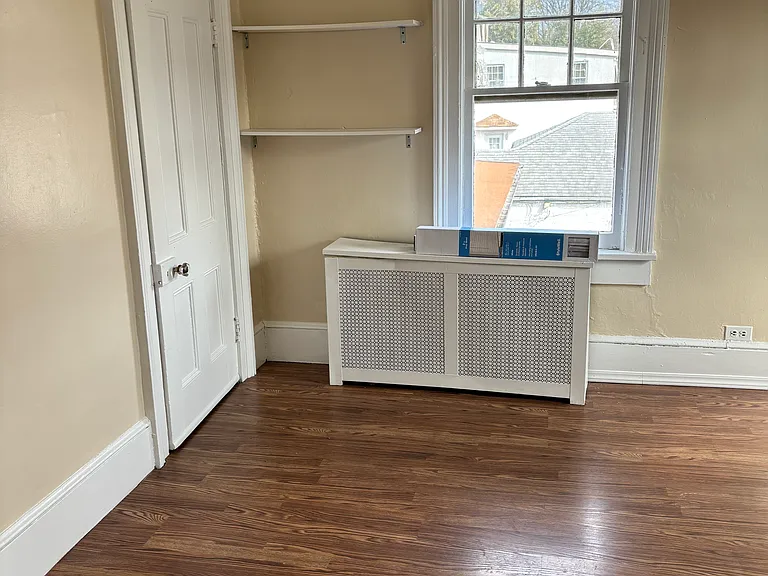 274 N Washington St — Photo 10