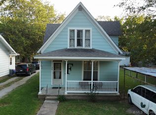 310 E Hester St, Chelsea, OK 74016
