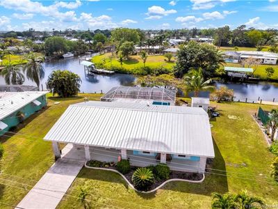 649 SE Calmoso Dr, Port Saint Lucie, FL, 34983
