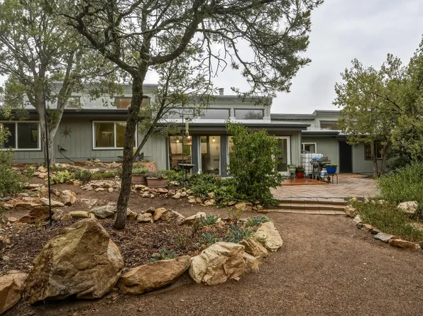 6 Oak Pl, Cedar Crest, NM 87008