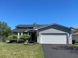 7457 96th St S, Cottage Grove, MN 55016