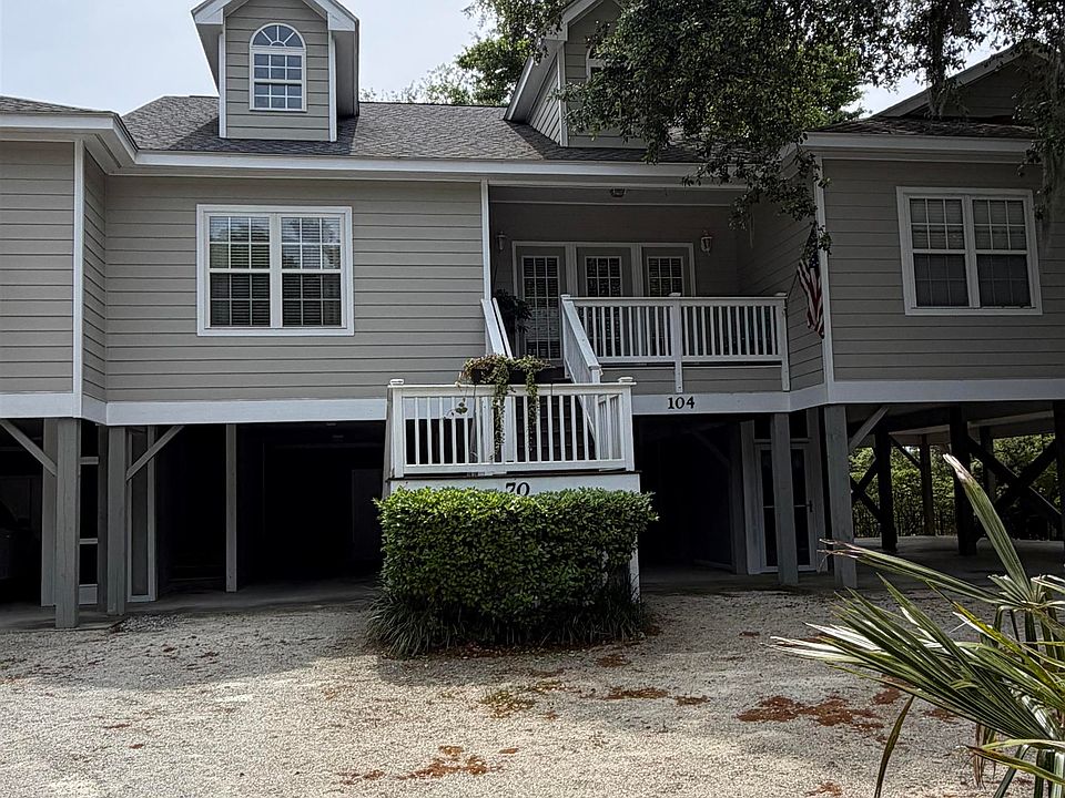 1st image of 70 Seagrove Ct. #104