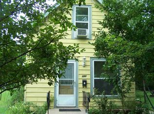 120 SW 5th St, Newton, KS 67114