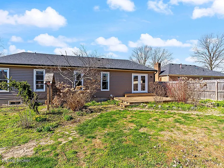 1013 Clerkenwell Rd — Photo 41