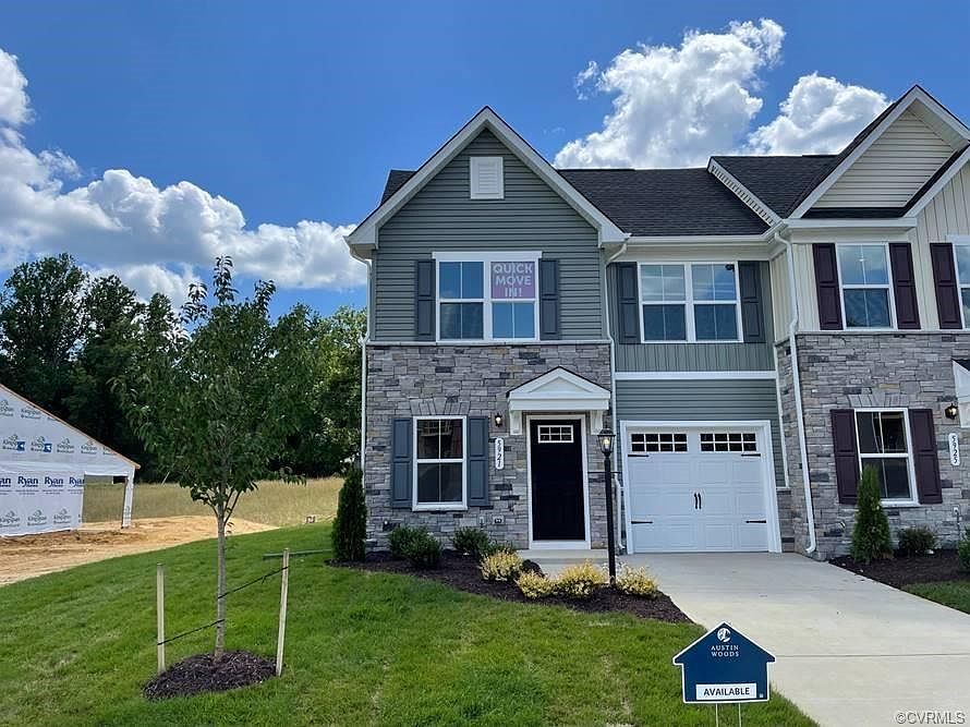 1st image of 5921 Austin Woods Dr #1E
