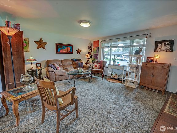 5th image of 2023 -2021 14th Avenue NW