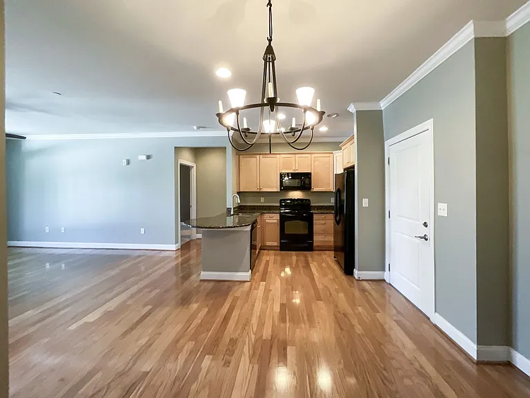 518 Clarice Ave #308 — Photo 11