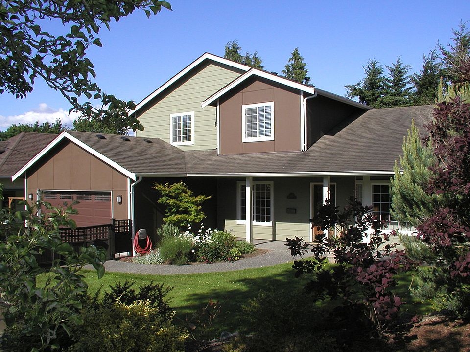 www.LamoureuxRealEstate.com