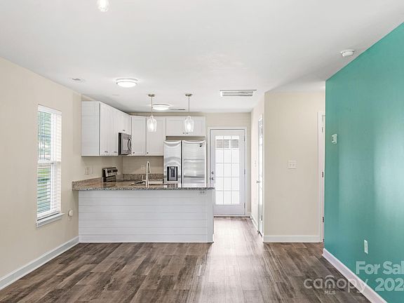 5th image of 9007 Jordan Creek Ct