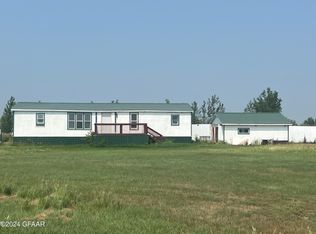 2224 Oak Ave NE, Emerado, ND 58228