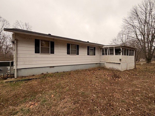 1st image of 1014 Bucksnort Rd
