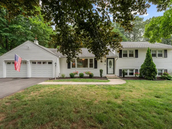 29 Jeffrey Drive, Wallingford, CT 06492