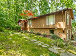 906 W Dug Gap Mountain Rd, Dalton, GA 30720