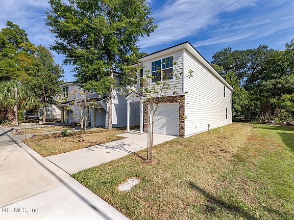 2nd image of 1319 EVERGREEN Avenue