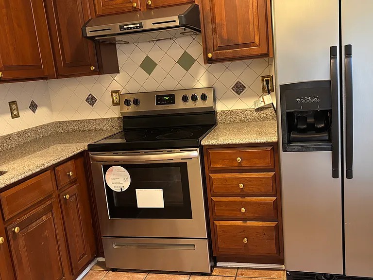 8879 Papillon Dr — Photo 10
