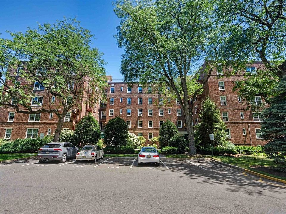 1st image of 8700 Boulevard East APT 4C