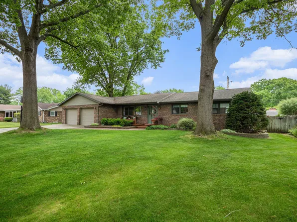 1544 Jasmine Rd, Saint Joseph, MI 49085