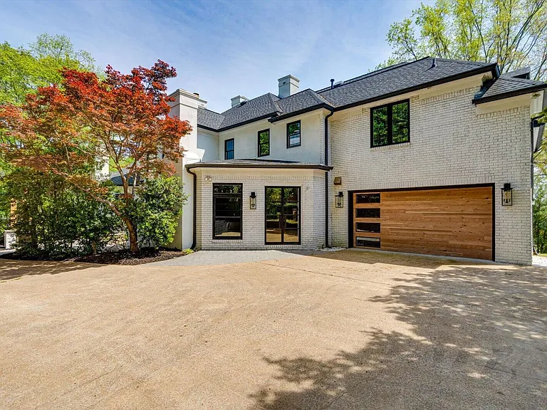 1103 Centennial Dr — Photo 18