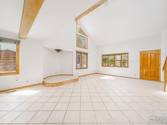 4th image of 1010 Merlin Dr
