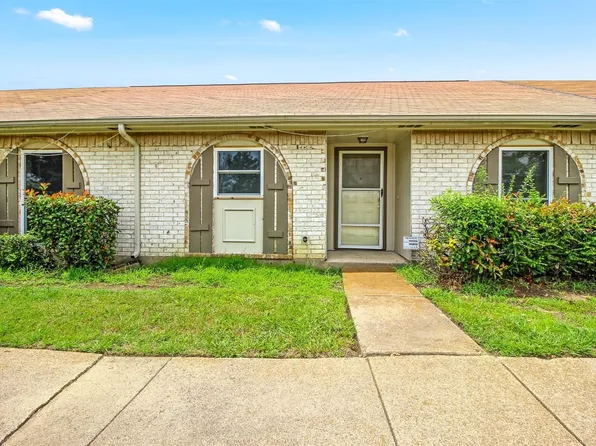 7 W Mountain Creek Dr #5, Grand Prairie, TX 75052