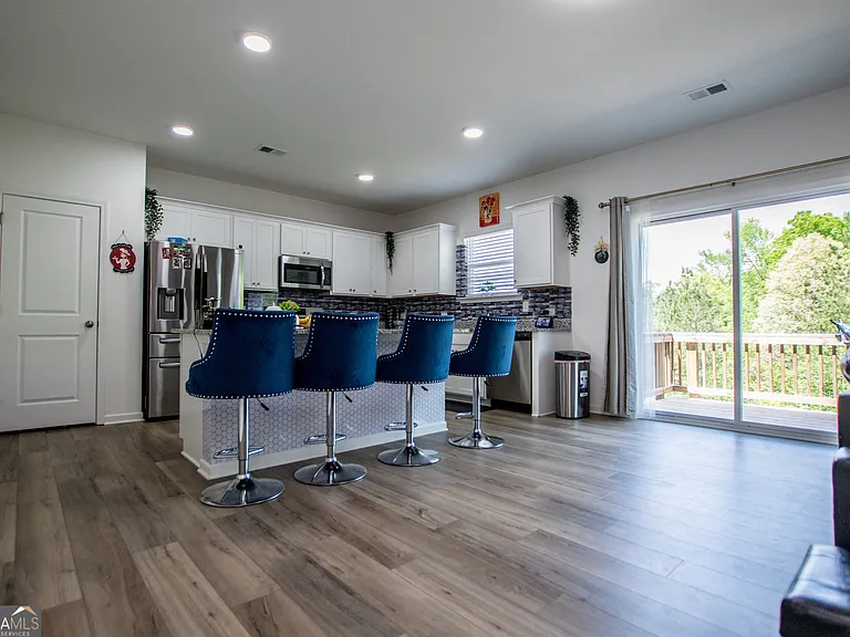 194 Rivulet Dr — Photo 35