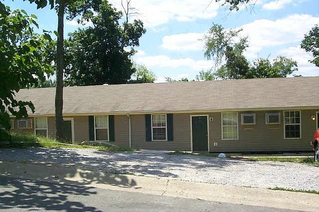 1st image of 506 B St Unit 3