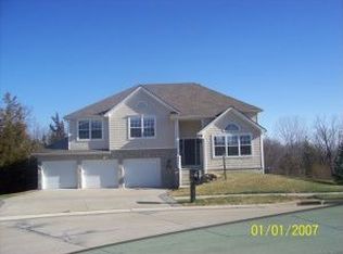 4907 Aegean Ter, Saint Joseph, MO 64506