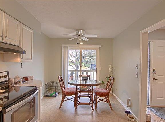 4th image of 204 Red Oak Dr