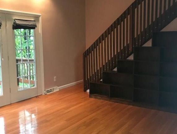 5th image of 1542 Colony Park Dr #10