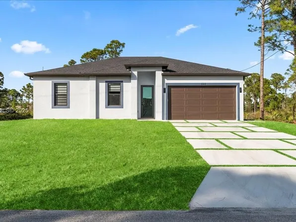 1125 Dutchess St E, Lehigh Acres, FL 33974