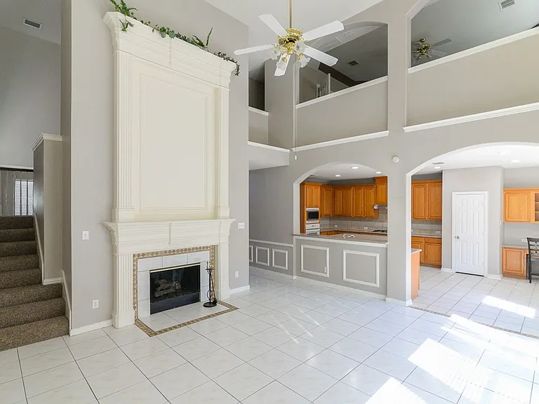 9605 Pinehurst Dr — Photo 15