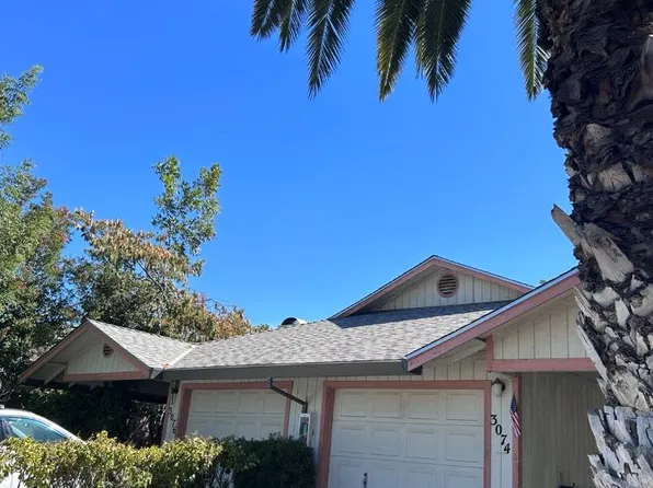 3074 W Queens Cir, Merced, CA 95340