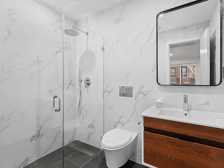 184 Prince St #3 — Photo 11