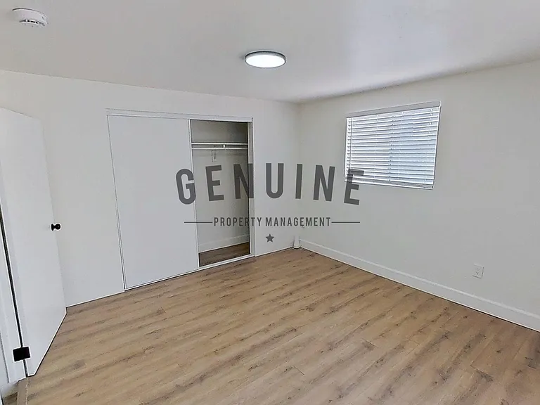 1145 W McFadden Ave — Photo 24