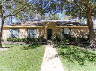 15027 Forest Lodge Dr, Houston, TX 77070