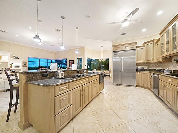 4th image of 4090 Lea Marie Island Dr