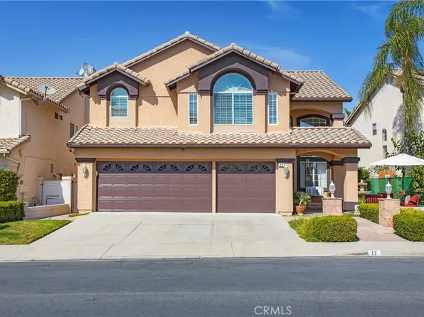 17 Calabria Ln, Foothill Ranch, CA 92610