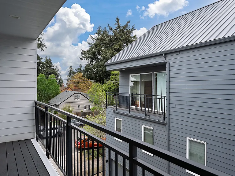 Ainsworth Townhomes