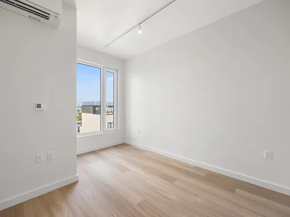 16 West Street image 8 of 30