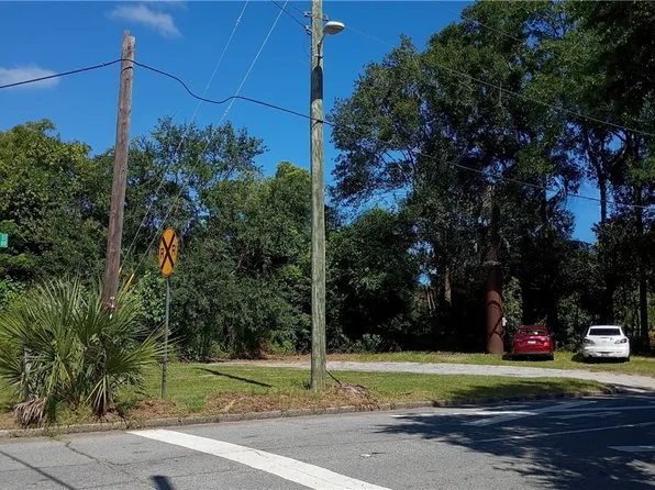 2603 Drayton Street, Savannah, GA 31401