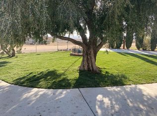 17000 Central Rd, Apple Valley, CA 92307